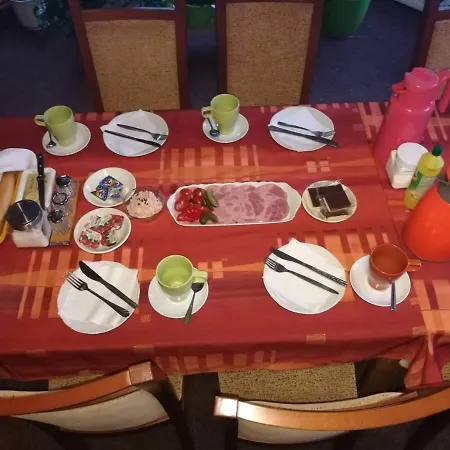 Maison d'hôtes Krupka 443 - Herlikovice A Bubakov 3*