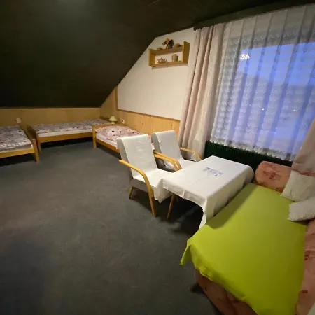 Krupka 443 - Herlikovice A Bubakov 3*